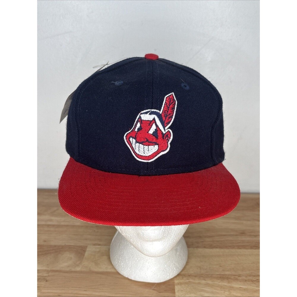 Vintage Cleveland Indians Hat Cap Snap Back MLB Baseball Logo 7 Chief Wahoo Mens